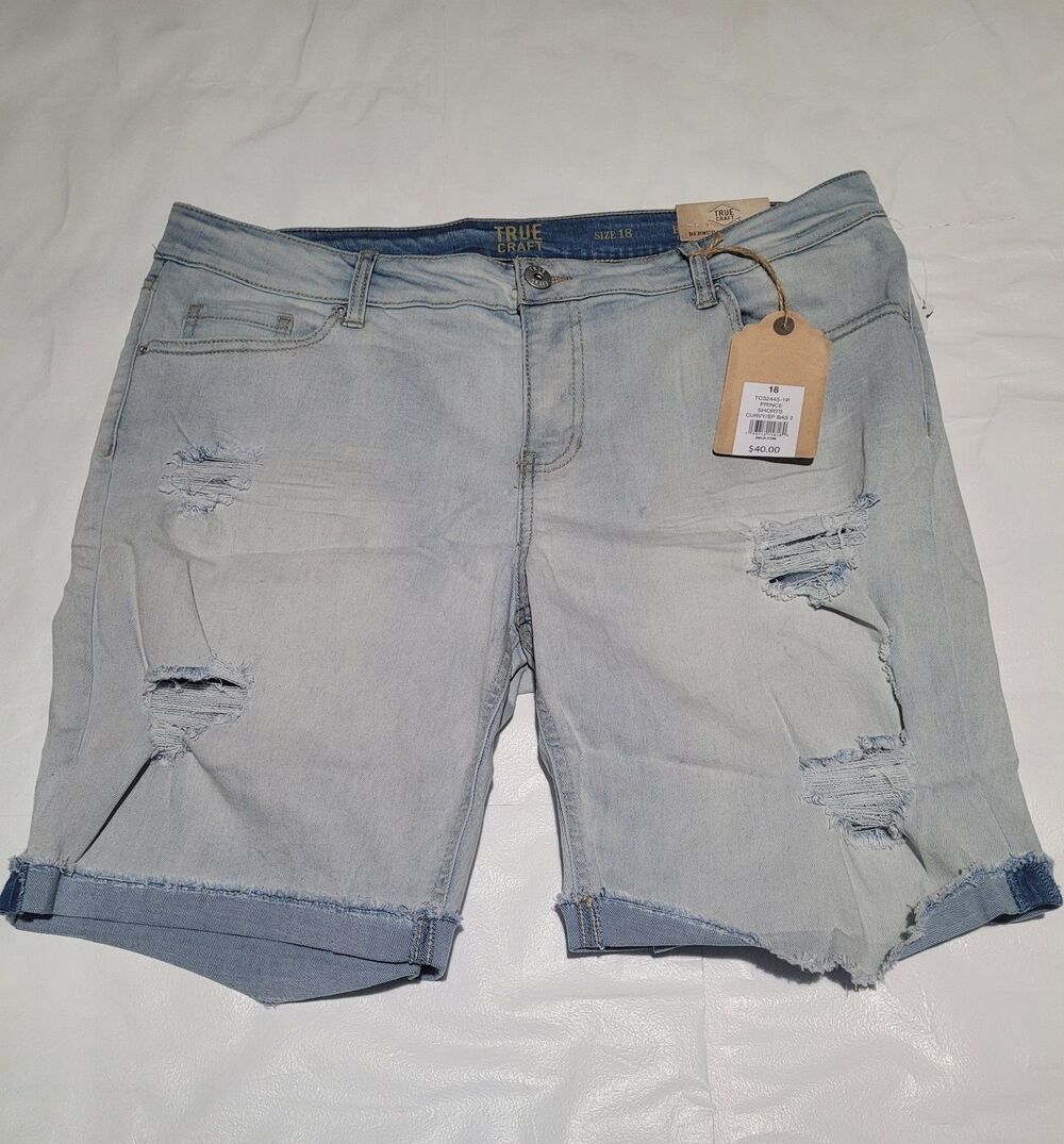 True craft Jean cut off shorts nwt size 18 light wash #-021